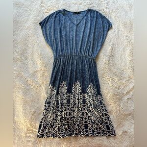 Ana & Rose - Blue and White Printed Short Sleeve Midi Dress